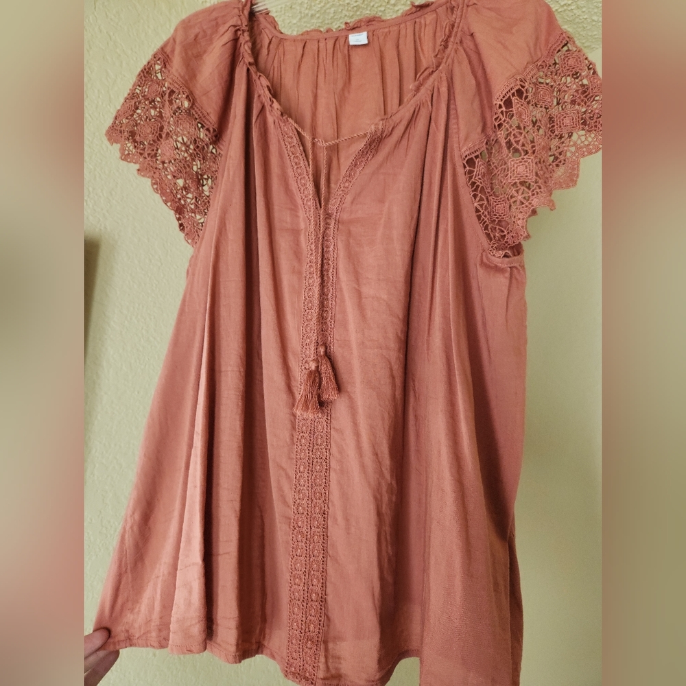 Old Navy Large  blouse